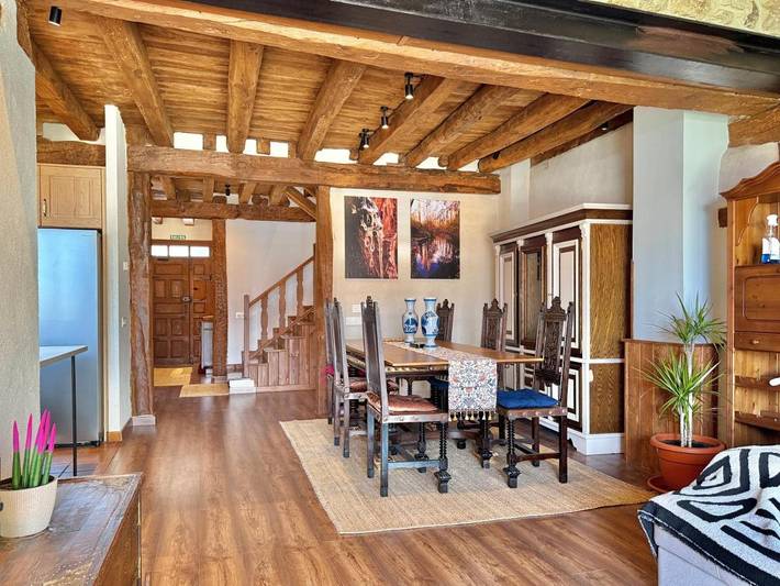 Chalet para 12 personas, con Terraza y Jardín además de Piscina y Sauna en Provincia de Segovia