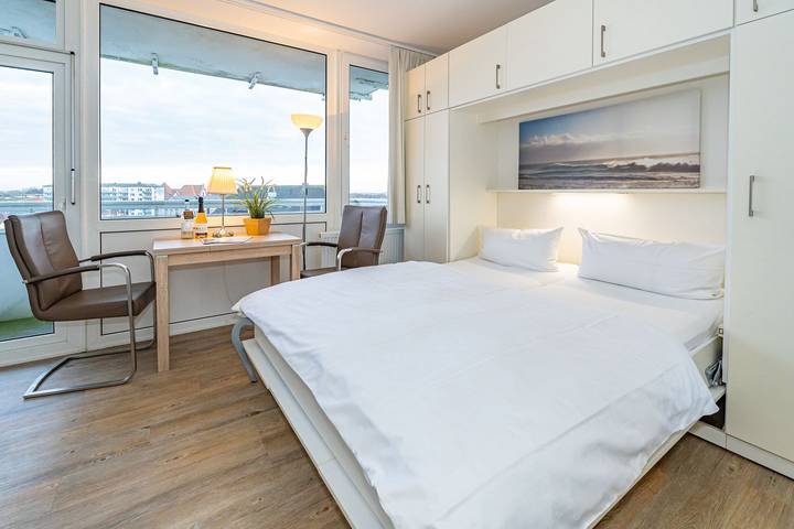 Ganze Wohnung, Stadt- und strandnahe 1-Zimmer-Ferienwohnung mit Balkon in Westerland, Sylt (Gemeinde)