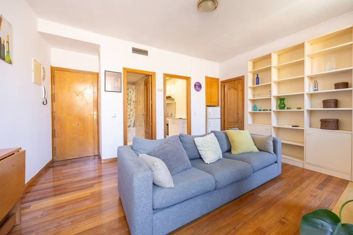 Apartamento para 2 personas, con balcón en Palacio Real Madrid