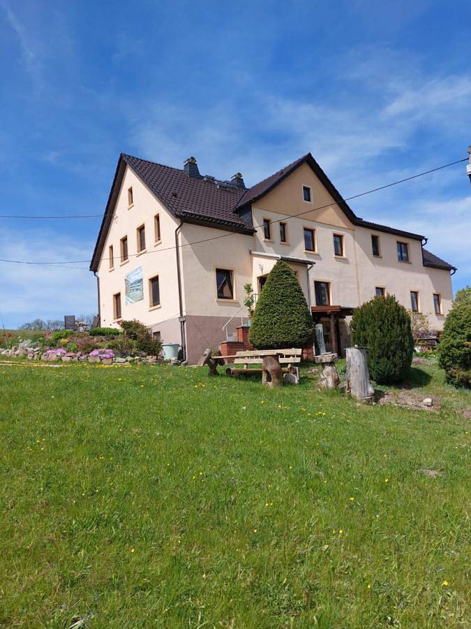 Ferienwohnung für 4 Personen, mit Terrasse und Ausblick
