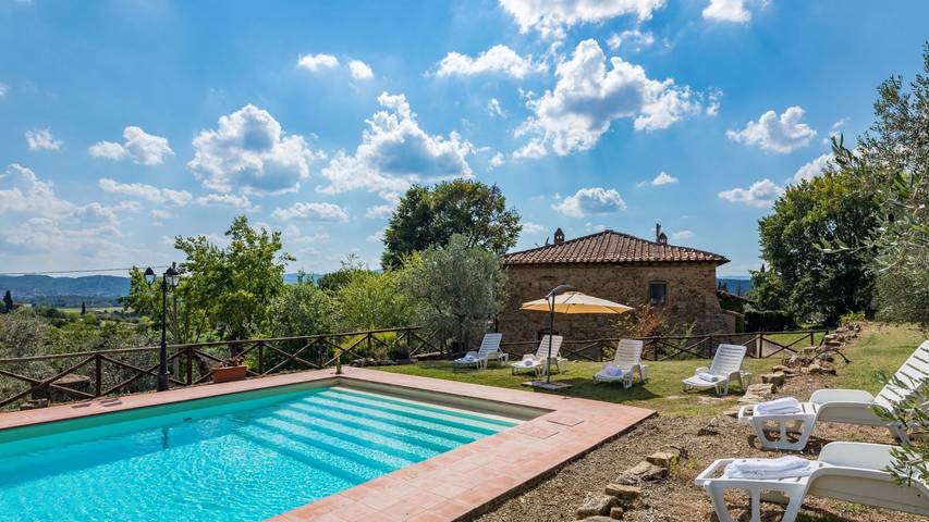 Location de vacances pour 6 personnes, avec jardin et piscine, animaux acceptés à Pieve A Presciano - 4