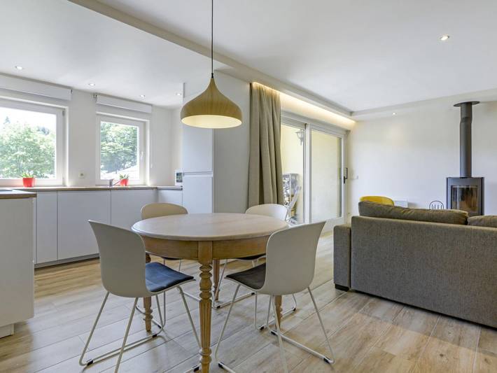 Alluring Holiday Home in Gros-Fays with Garden in Bièvre, Region Namur