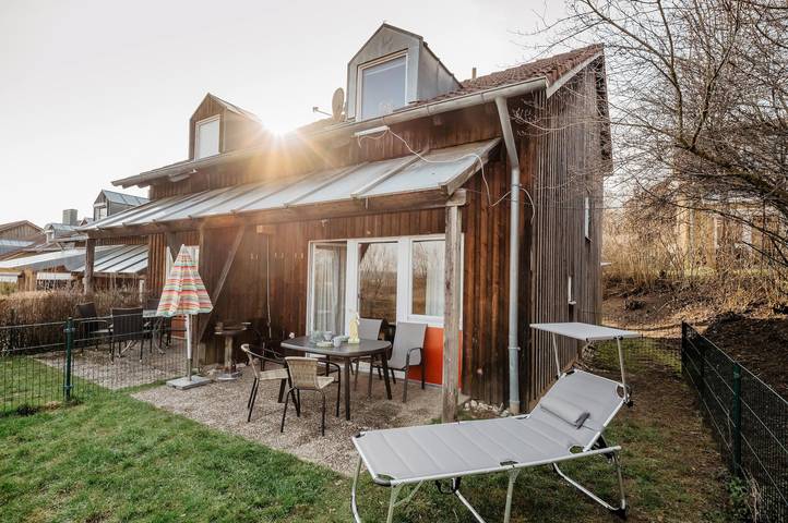 Bungalow für 5 Personen, mit Balkon und Balkon/Terrasse sowie Terrasse und Garten im Bayerischer Wald - 3