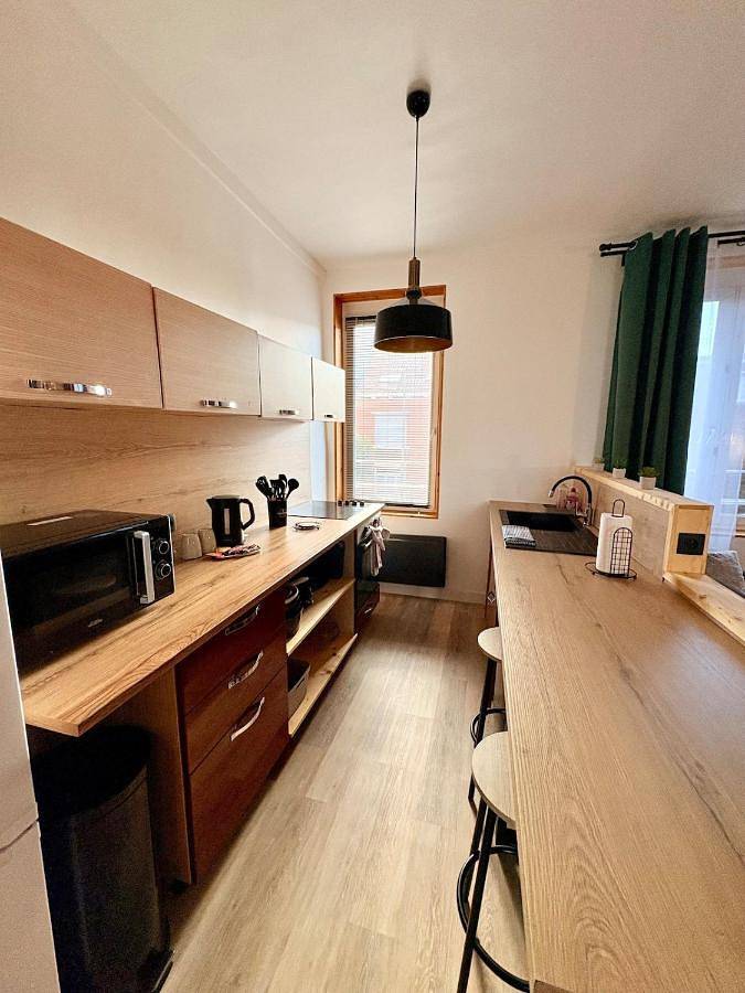 Appartement entier, Bright loft-style duplex 6 people Dunkirk in Coudekerque-Branche, Côte des dunes de Flandres