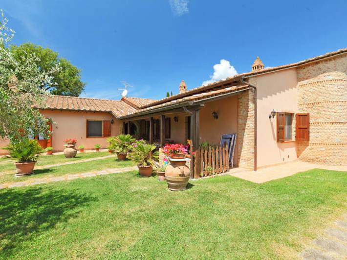 Villastrada in Castiglione del Lago, Lago Trasimeno