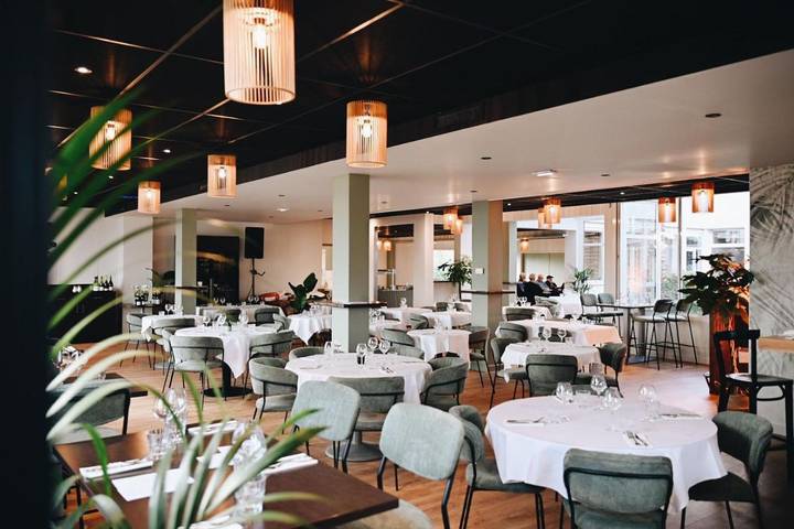 Hôtel pour 2 personnes, avec jardin et piscine à Limas - 4