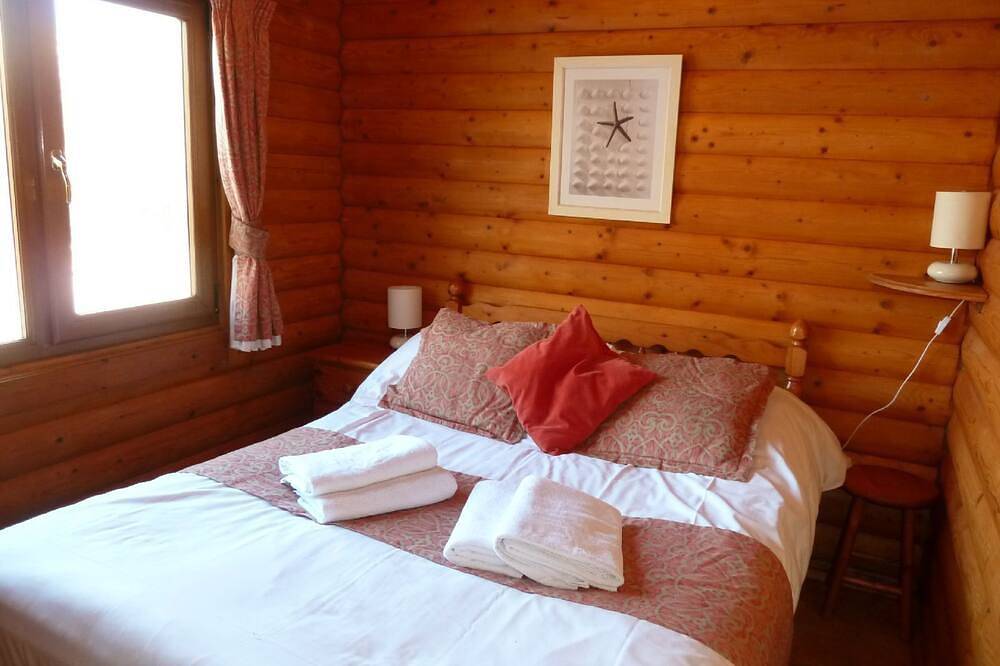 Log Cabin mit Hot Tub | Schlafen 4 | Im Cairngorm Nationalpark | akzeptiert Hunde in Glenshee, Cairngorms National Park