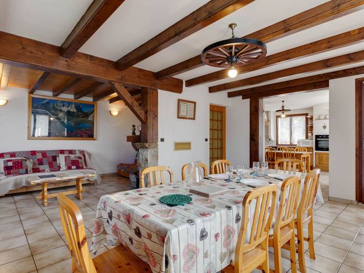 Chalet pour 7 personnes, avec balcon, adapté aux familles à Courchevel - 2