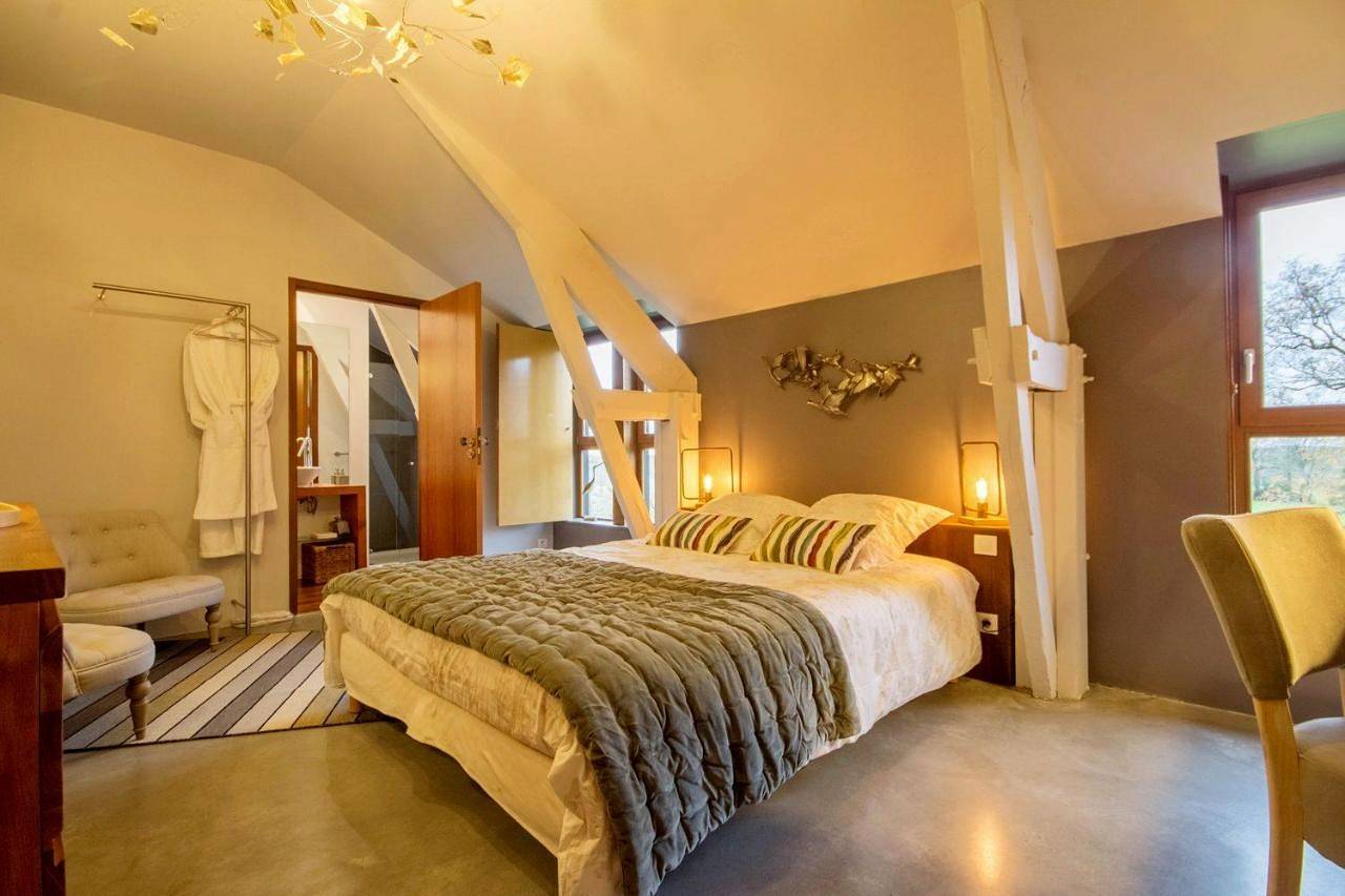 Double Room with Private Bathroom in Plescop, Côte des Mégalithes