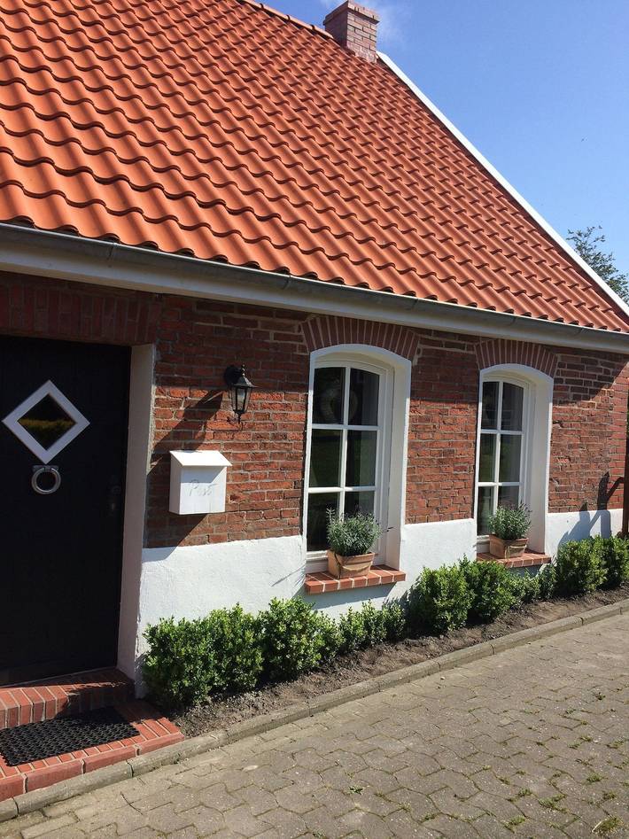 Ferienhaus für 4 Personen, mit Garten und Terrasse in Pilsum