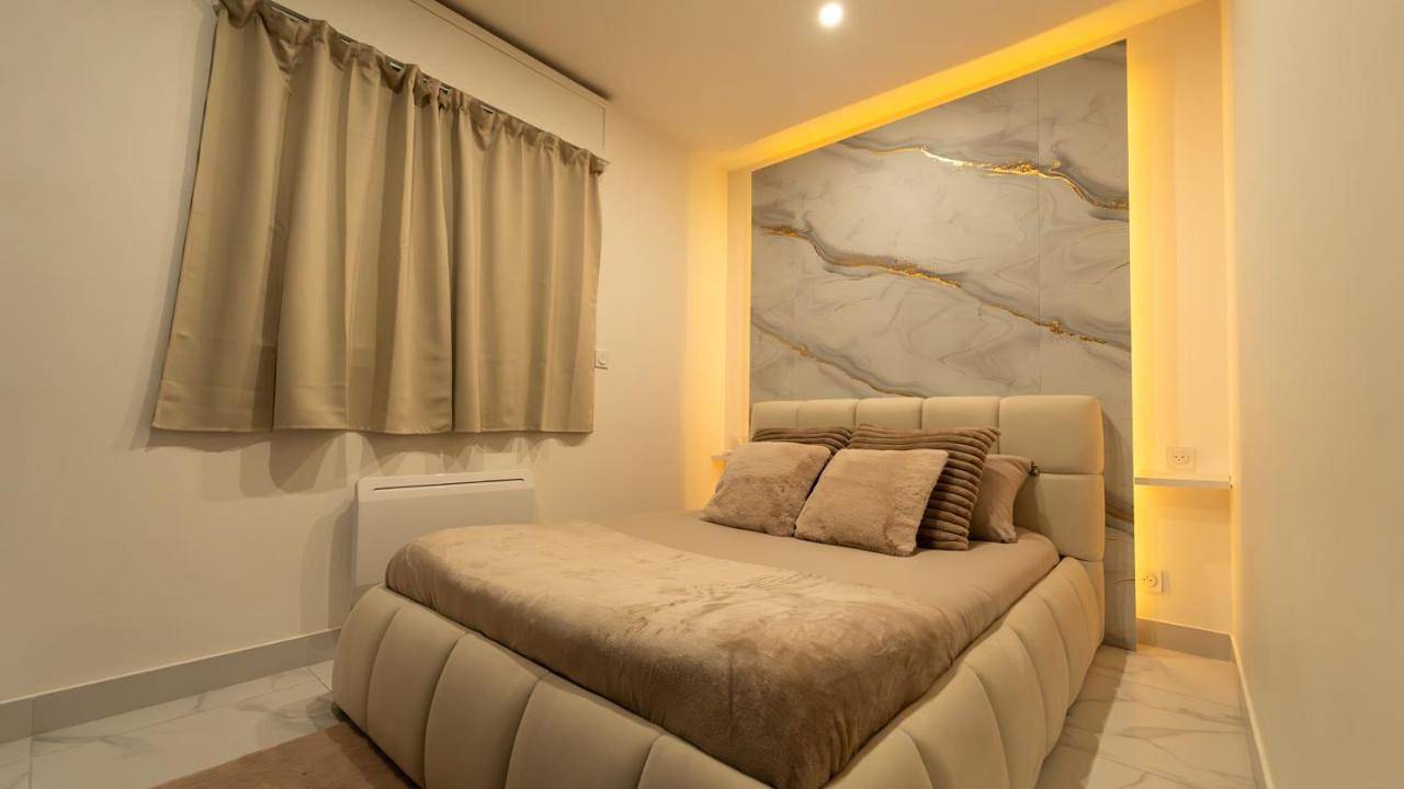 Appartement entier, Magicspa Gold in Chilly-Mazarin, Essonne