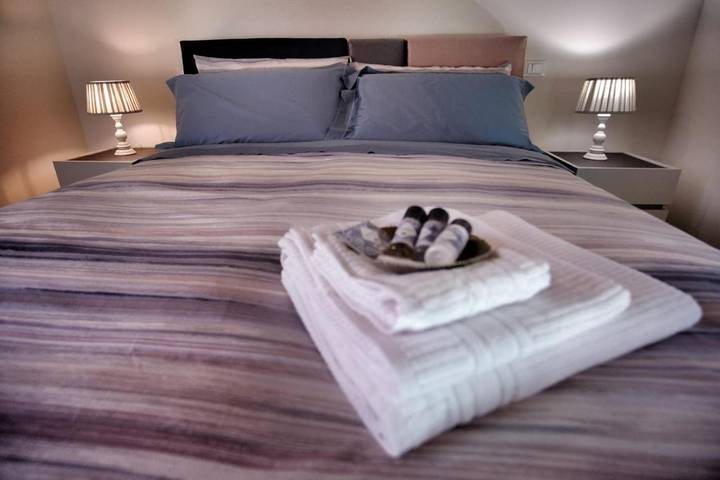 Chambre d’hôte pour 2 personnes, avec vue, animaux acceptés à Desenzano del Garda - 4