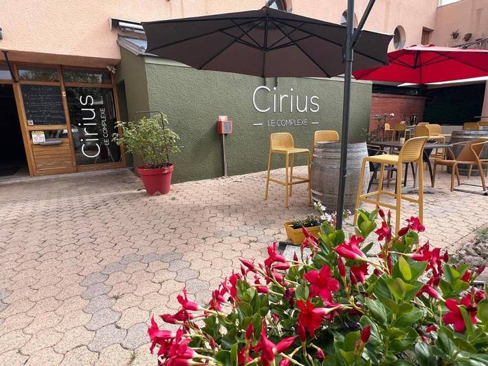 Hôtel pour 2 personnes, avec Balcon et Terrasse ainsi que Jardin et Vue