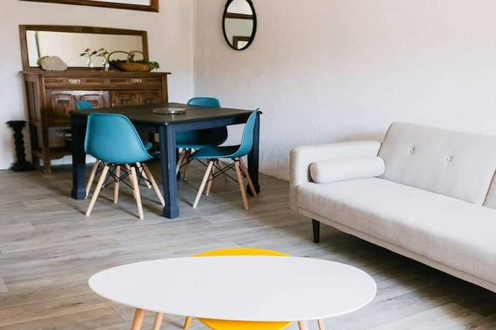 Appartement de vacances pour 6 personnes, avec balcon et jacuzzi