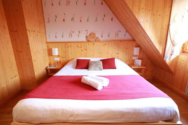 Hôtel pour 2 personnes, avec sauna et jardin ainsi que piscine et vue, animaux acceptés à Thannenkirch - 2