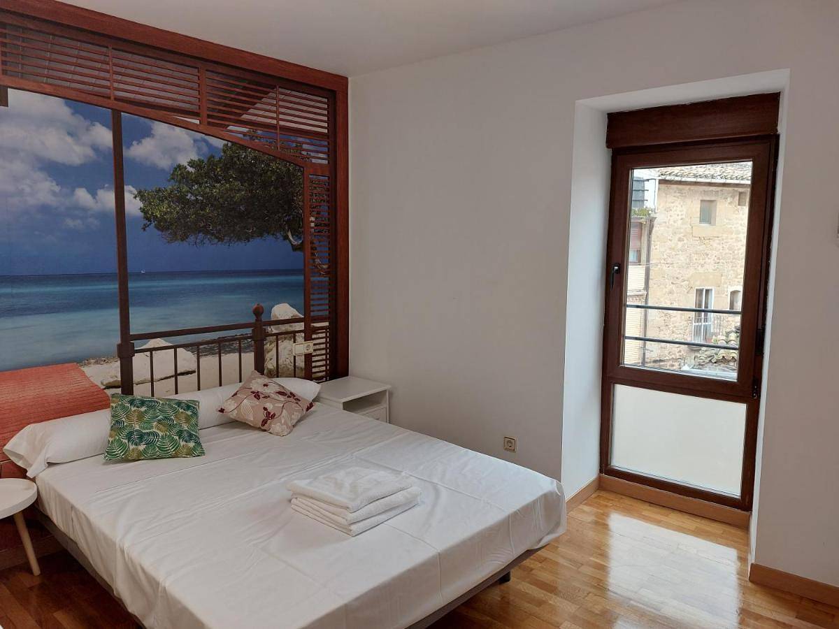 Appartement entier, One-Bedroom Apartment in Olite, Province de Navarra