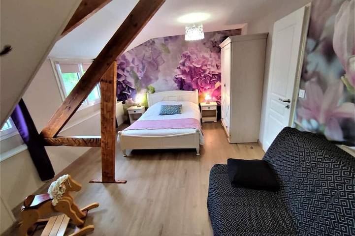 Location de vacances pour 10 personnes, avec jardin à Grandcourt - 2