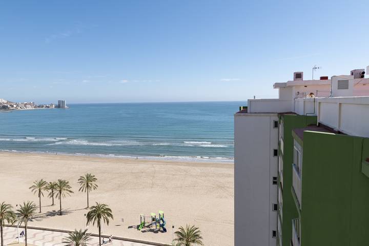 Gîte pour 8 personnes, avec terrasse et piscine à Cullera - 3