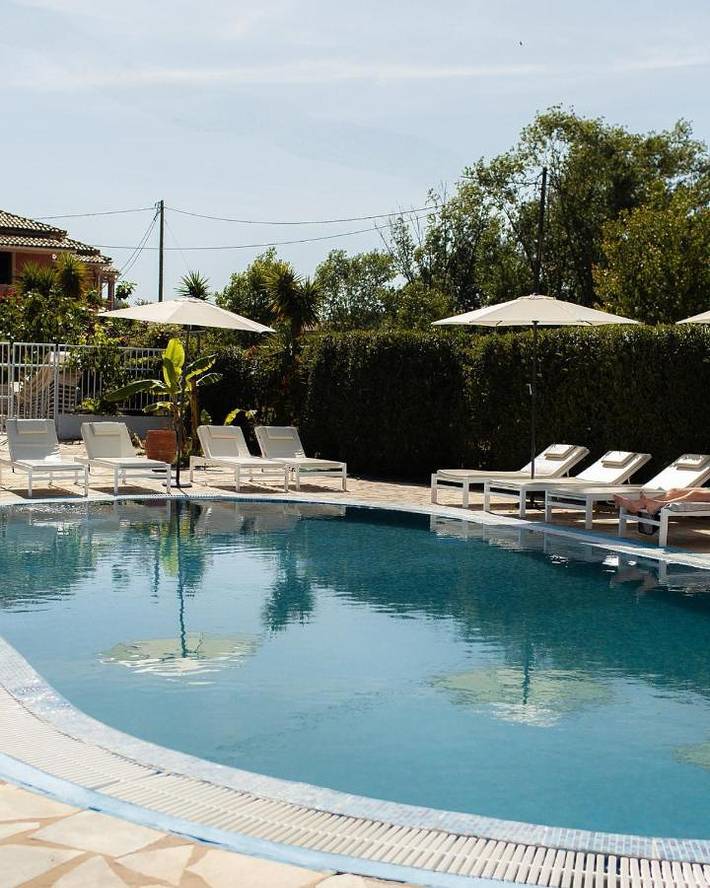 Location de vacances pour 5 personnes, avec piscine et terrasse dans Kavos - 4