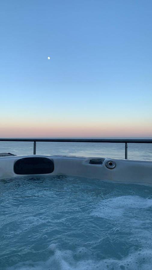 Casa rural para 6 personas, con terraza además de piscina y vistas, Se admiten mascotas en Manilva - 4