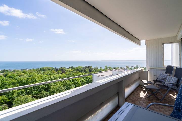 Ferienwohnung für 4 Personen, mit Balkon und Pool in Hansa-Park