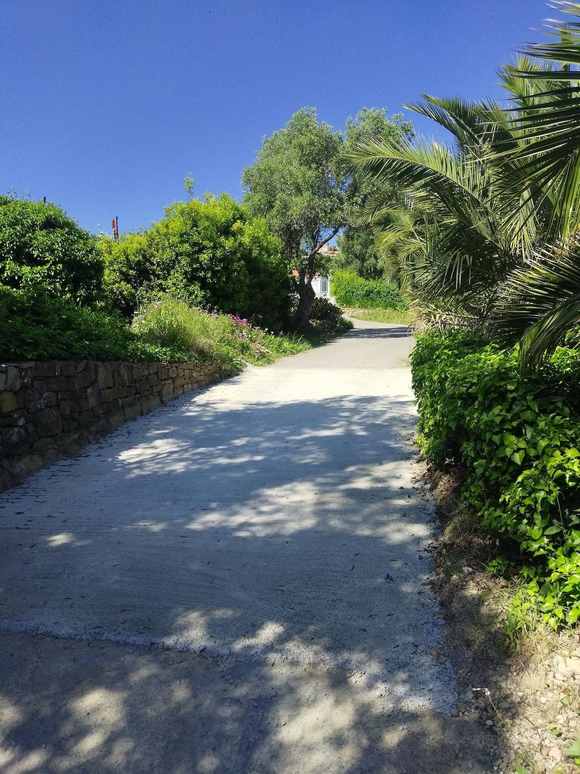 Apartamento vacacional entero, Perla Sul Mare con Giardino - Appartamento in villa con giardino in Pantai (Costarainera), Costarainera