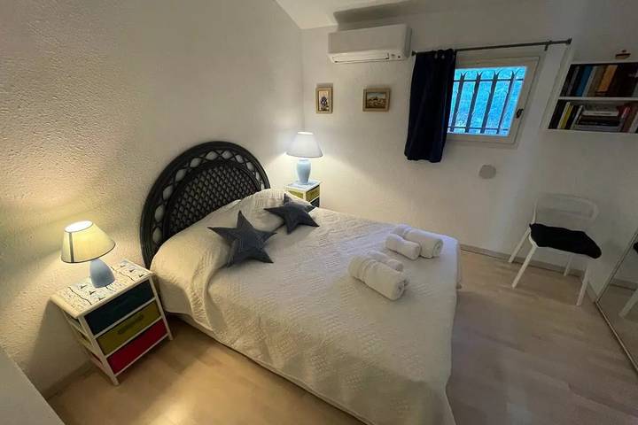 Gîte pour 4 personnes, avec vue et balcon dans Pramousquier - 4