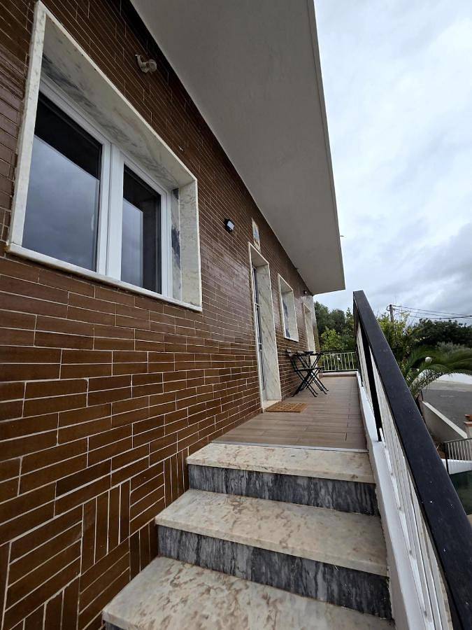 Gîte pour 6 personnes, avec terrasse et vue, animaux acceptés dans Salir - 3