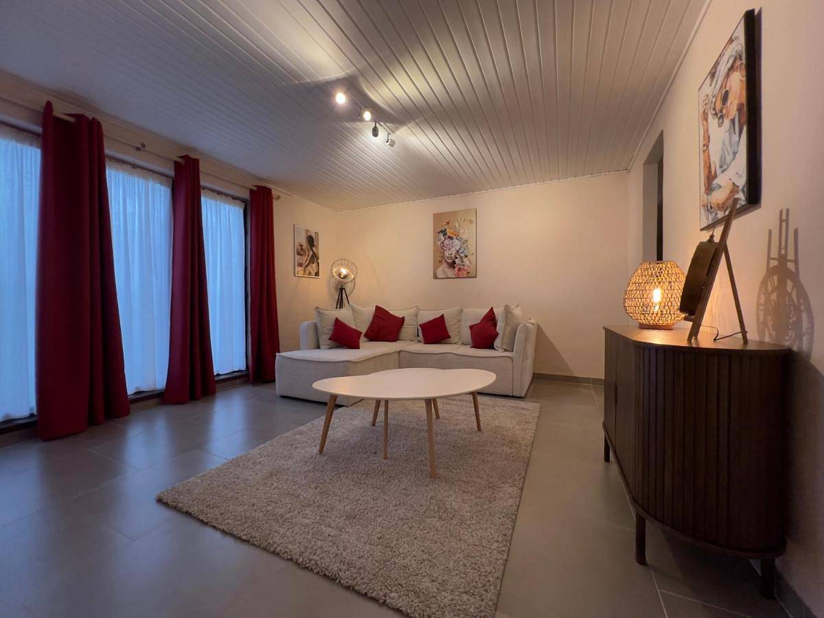 Appartement entier, Maison bel-étage à Wavre in Wavre, Province du Brabant wallon