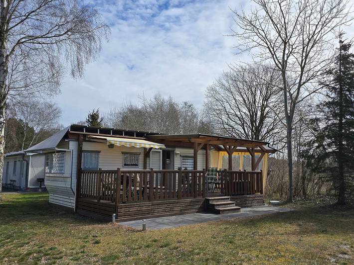 Ferienwohnung für 3 Personen, mit Terrasse und Garten in Karlshagen - 2