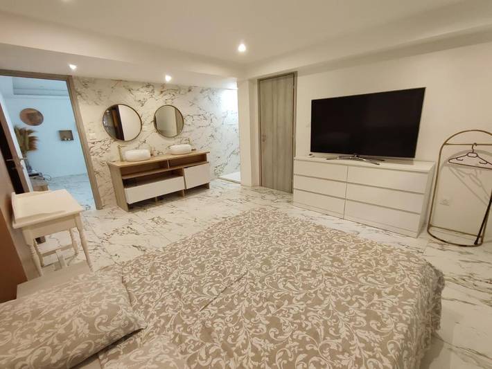 Villa pour 6 personnes, avec Terrasse et Piscine