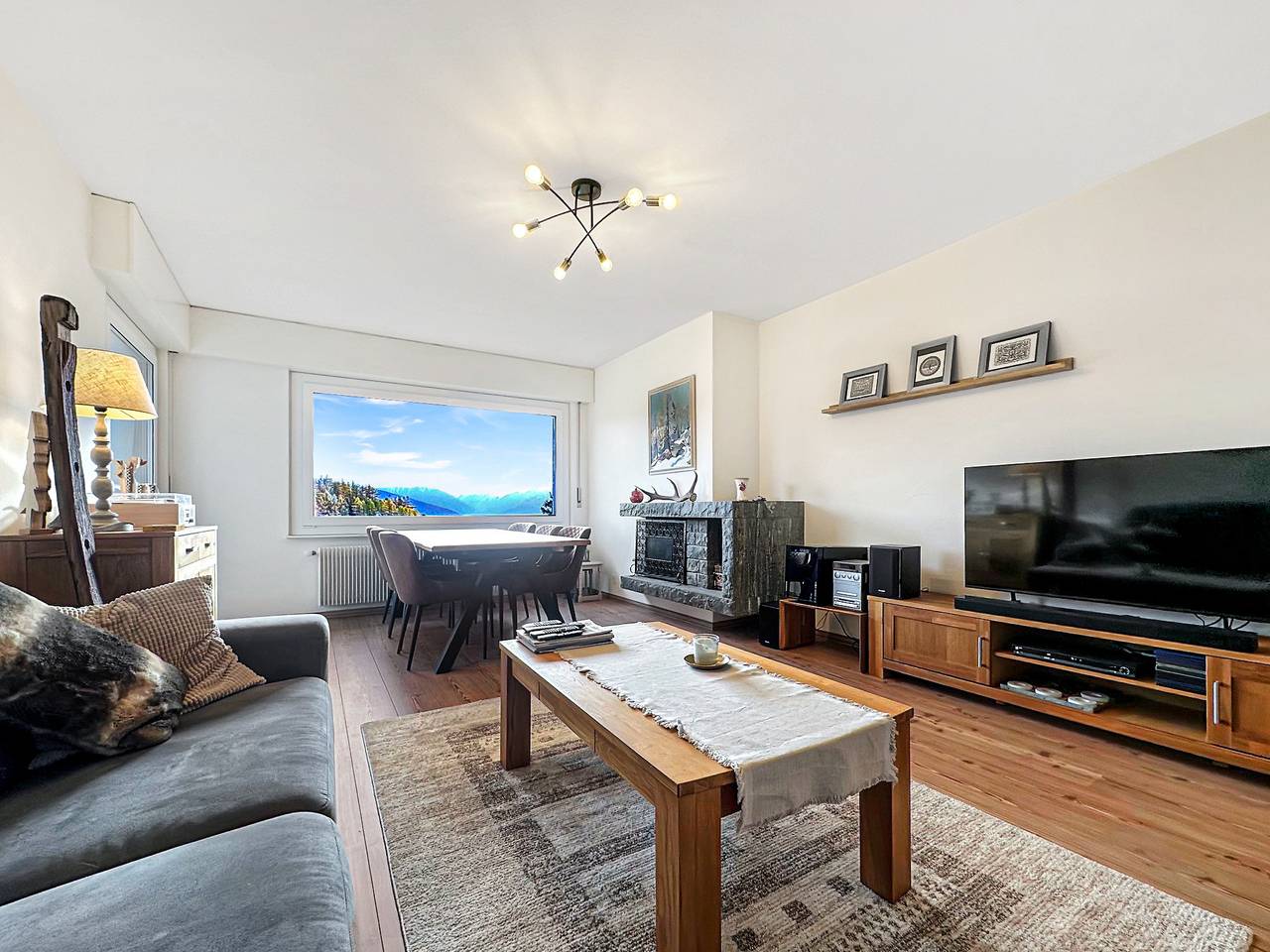 Ganze Wohnung, Alpine Vista - Next to the Cable car - Swiss Alps in Crans-Montana, Sion - Sierre & Umgebung