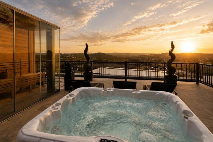 Hotel für 2 Personen, mit Whirlpool und Sauna sowie Ausblick in Fulda