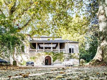 Maison d’hôte pour 2 personnes, avec terrasse et piscine à Saint-Laurent-des-Arbres