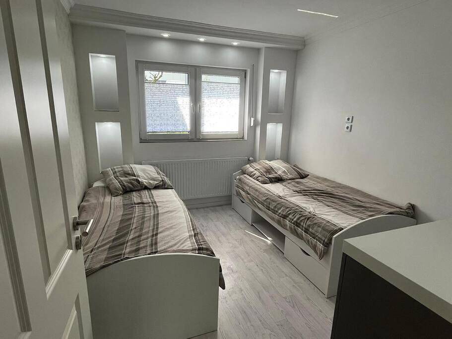 Ganze Wohnung, Two-Bedroom Apartment in Pinneberg, Kreis Pinneberg