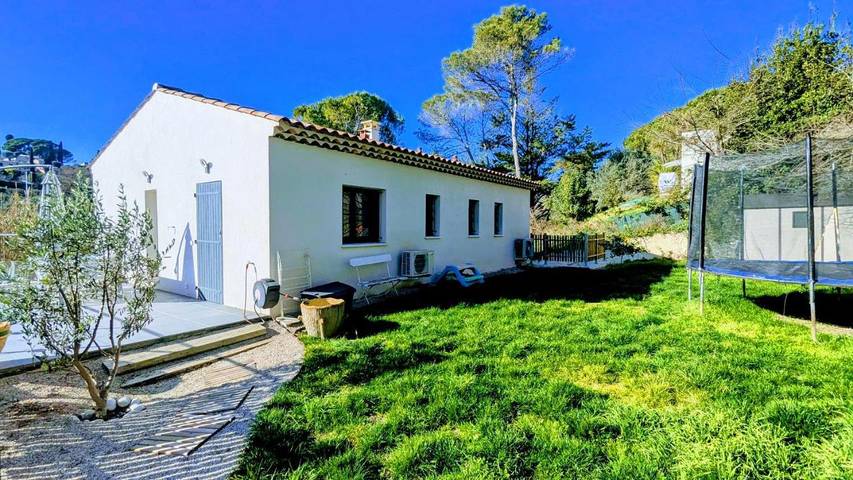 Casa de vacaciones para 3 personas, con terraza y jardín - 1