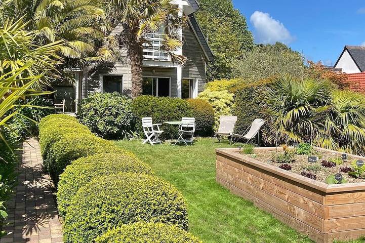 Location de vacances pour 5 personnes, avec terrasse et jardin dans Plage Trestignel