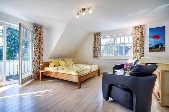 ***** Fh Luisenlund, 5 Sz, 3 Bäder, bez.Betten, WLAN, Top-Lage, Kaminofen, Sauna in Prerow, Fischland - Darß - Zingst