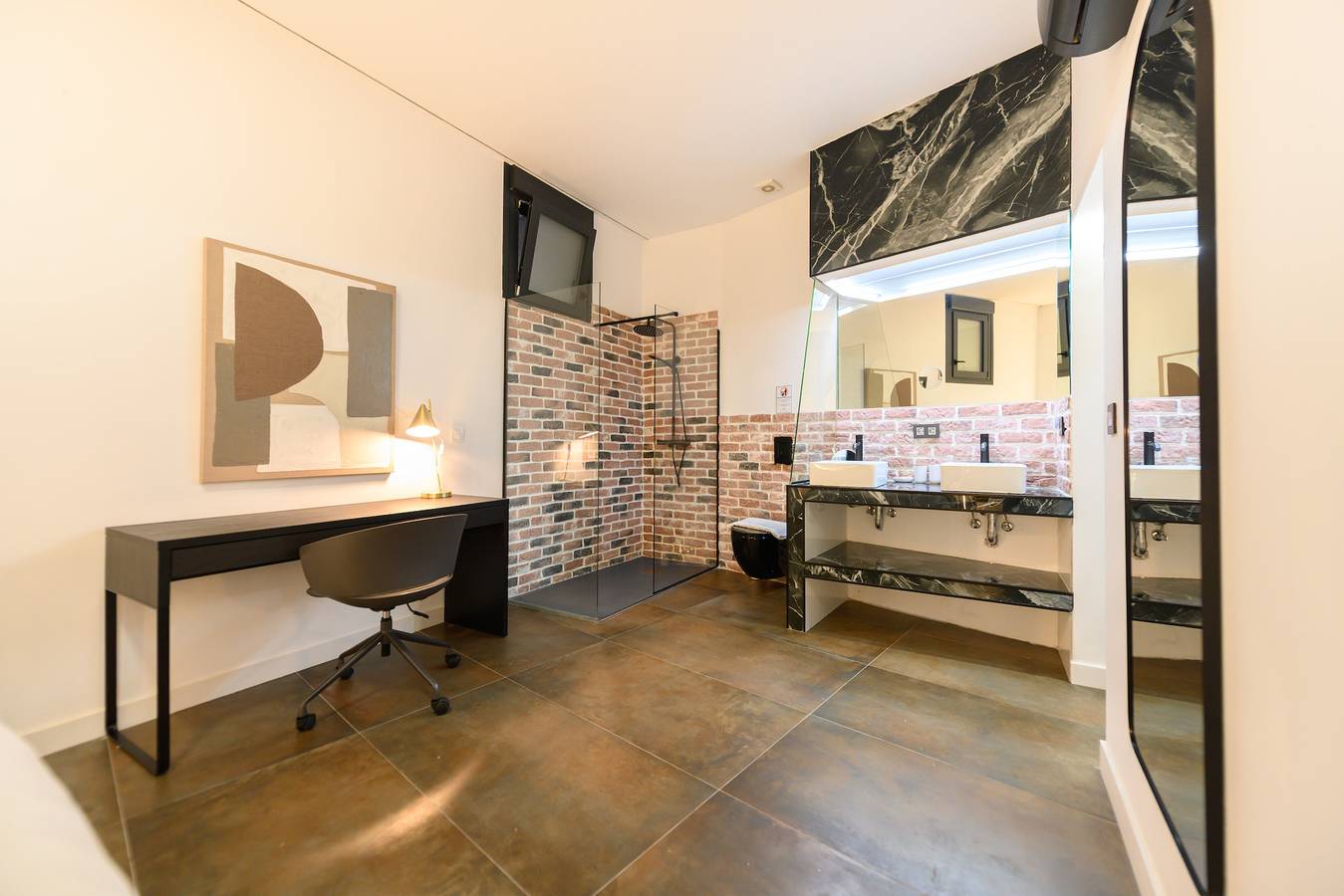 Entire apartment, M (Dfe11Si) Elegante piso de dos dormitorios en e in Centro (Madrid), Madrid