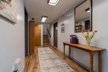 Vacation Apartment for 4 Guests in Ozark Mountains, Table Rock Lake, Picture 2