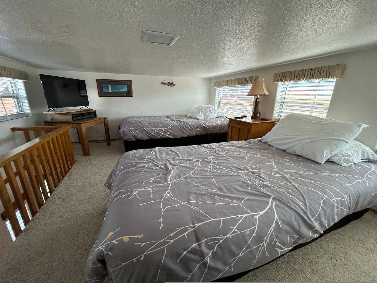 Entire apartment, Oceanfront Cabin 9 with Jacuzzi &  Awesome Views in Del Norte County