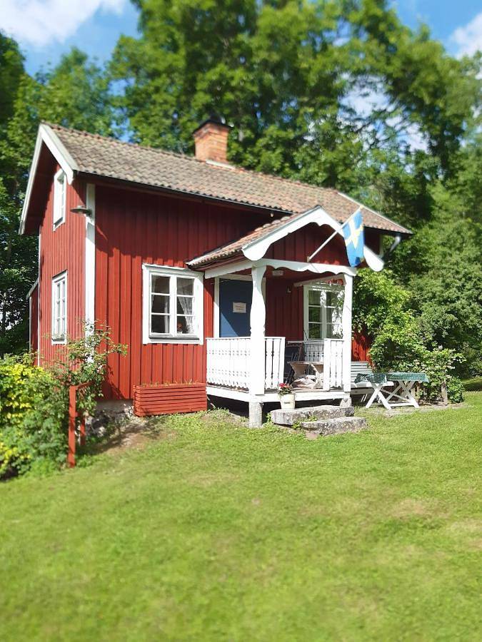 Röda Stugan På Slinken