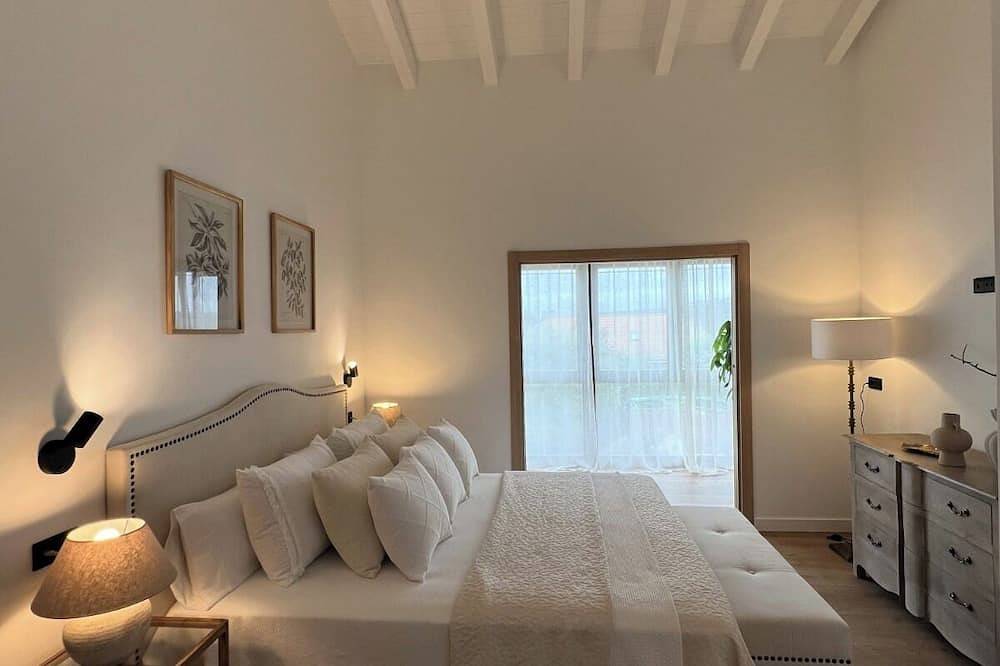 Top category rural house in Asturias - Garden, fireplace and relax. in Carreño, Costa Verde (Spanien)