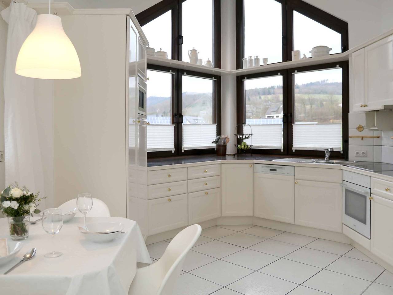 Ganze Wohnung, Apartment 'Fewo Wrede am Sauerland-Radring' mit Bergblick, privater Terrasse & Wlan in Eslohe, Hochsauerlandkreis
