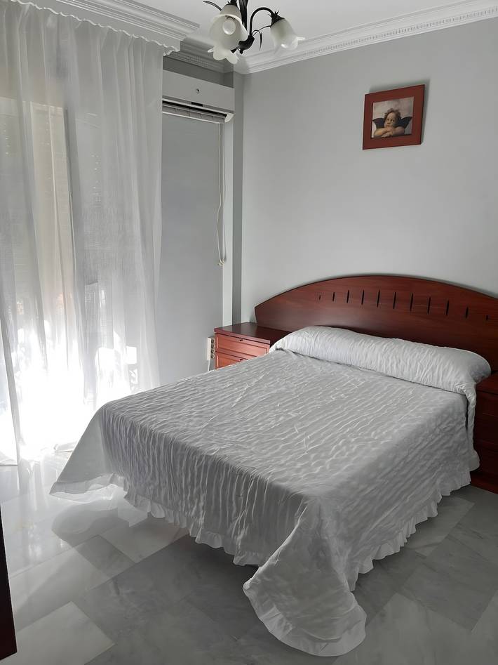 Appartamento intero, Casa Alicia — Ampio appartamento con parcheggio gratuito a Siviglia in Este-Alcosa-Torreblanca, Siviglia