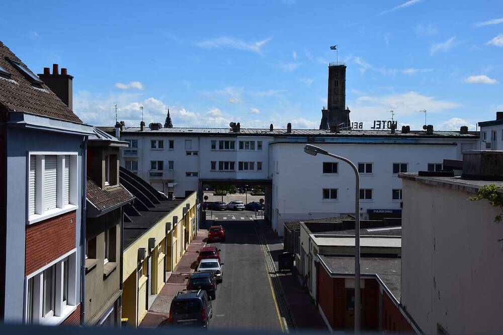 Apartamento entero, Appartement Avec Magnifique vue sur Port Situé Entre la Plage et le Centre Ville in Calais, Región de Calais