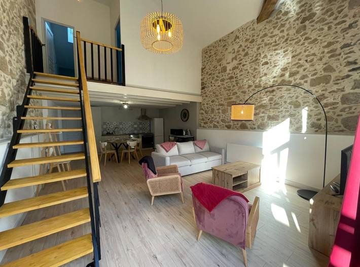 Gîte pour 4 personnes, avec jardin et terrasse