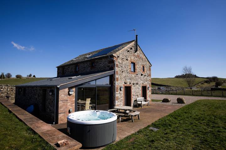 Ferienhaus für 8 Personen, mit Balkon/Terrasse und Garten in Lake District