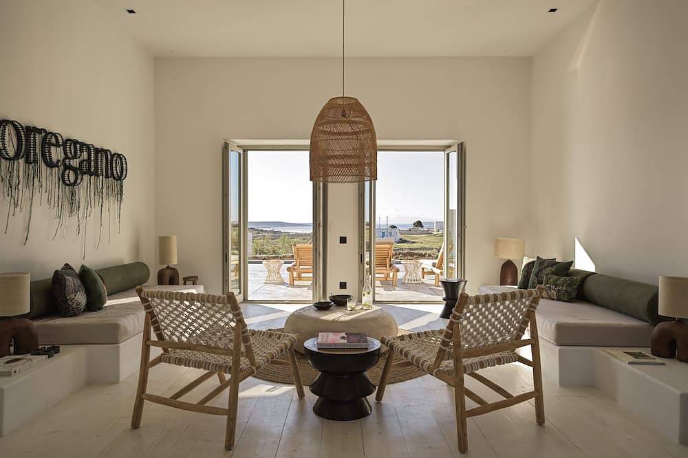 Casa Botanica · Oregano in Antiparos City, Paros Regional Unit