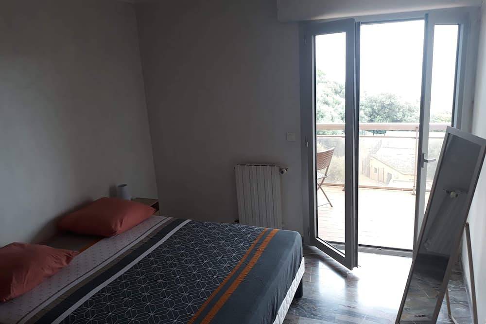 Apartamento entero, Dúplex de 110 m2, vista al mar, handicap equipado, lugar de estacionamiento a 20 m del ascensor in Bastia, Cap Corse